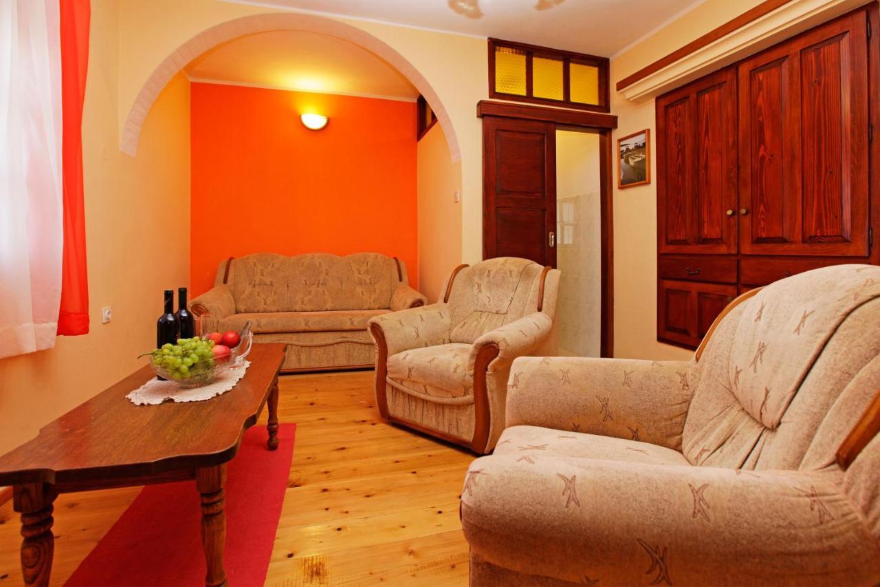 Unique Seaside Villa With Pool Vela Luka Zewnętrze zdjęcie