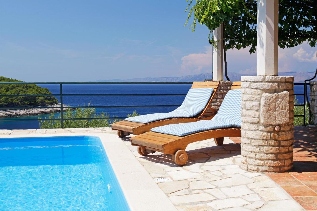 Unique Seaside Villa With Pool Vela Luka Zewnętrze zdjęcie